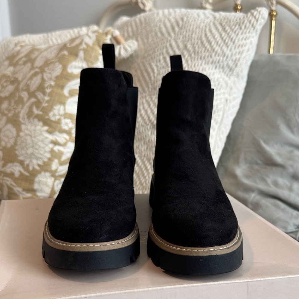 CL by Chinese Laundry Black Ankle Booties 8.5 - Picture 2 of 6